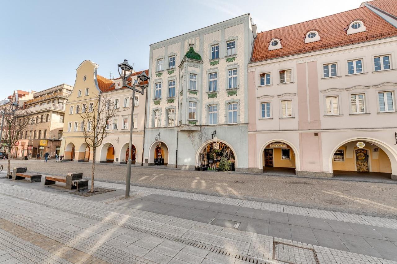 Apartament Z Widokiem Na Rynek Apartment Gliwice Exterior foto